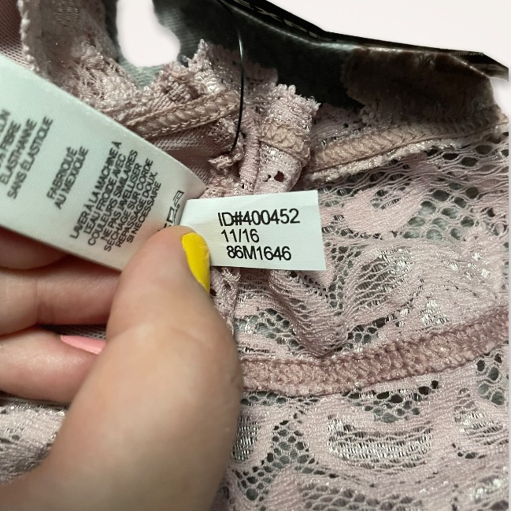Express One Eleven Lace Racerback Bralette - Picture 4 of 6